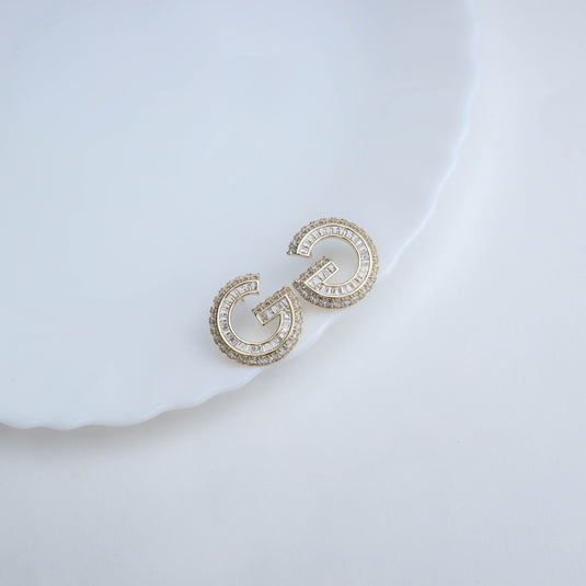 Gleanzia G Gold Earrings