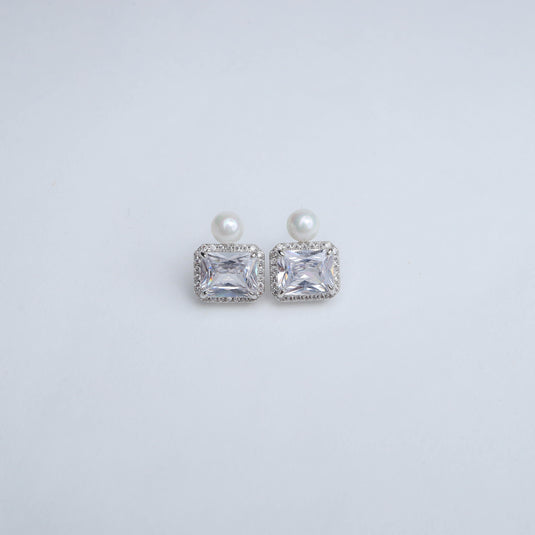 Pearl Radiance Studs Earrings
