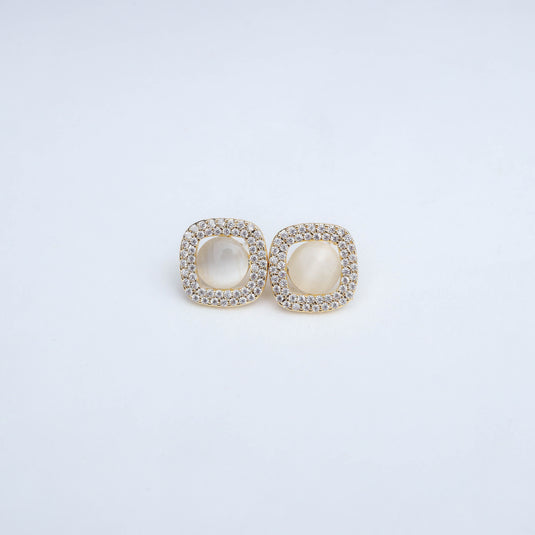 Golden Zenith Studs Earrings