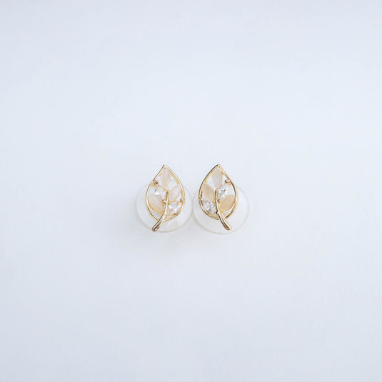 Lumi Leaf Studs Earrings