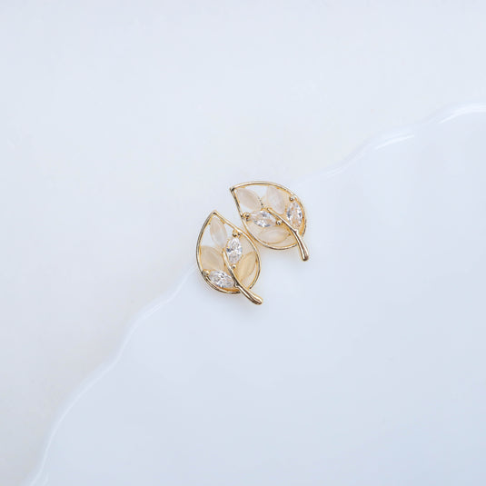 Lumi Leaf Studs Earrings