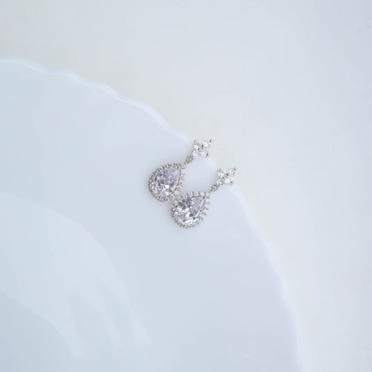 Lumière Halo Studs Earrings