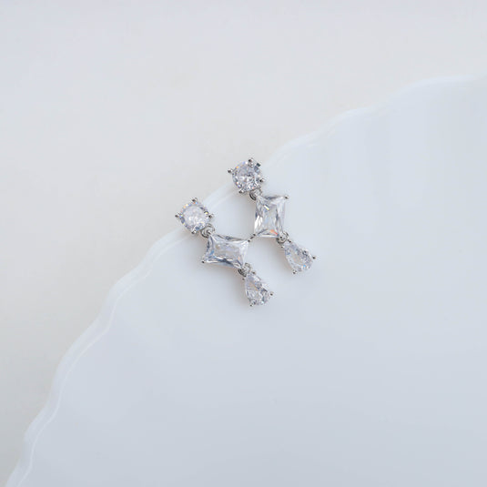 The Facet Cascade Drops Earrings
