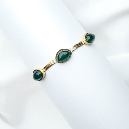 QuinShine emerald serpentine gold chain bracelet with three polished green stones on a sleek gold band
