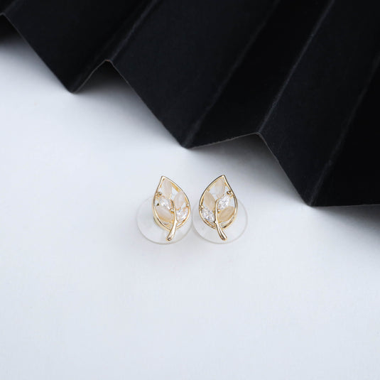 Lumi Leaf Studs Earrings