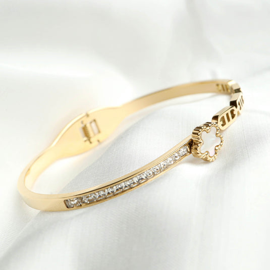 QuinShine Bella Flora link bracelet gold tone with crystal accents and flower charm