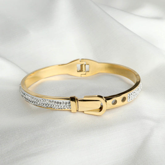Elegant crystal gold bracelet for women featuring a sparkling design and secure clasp