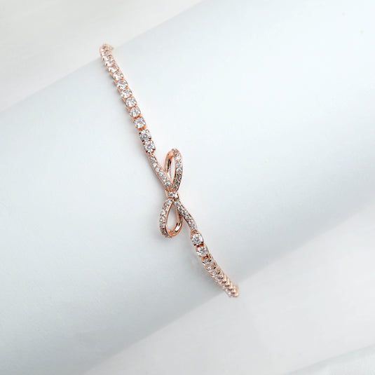 Elegant Rose Gold infinity bracelet with sparkling stones from QuinShine online jewellery store