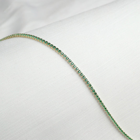 QuinShine luxury green gemstone bracelet with small round stones set in gold chain