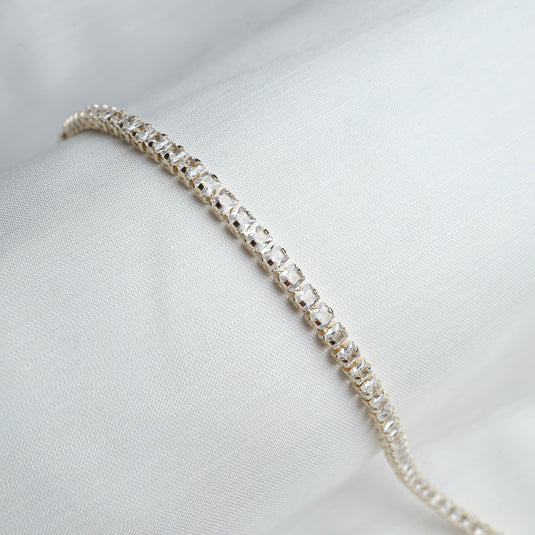 QuinShine luxury square Diamond bracelet with clear stones set in a silver chain design
