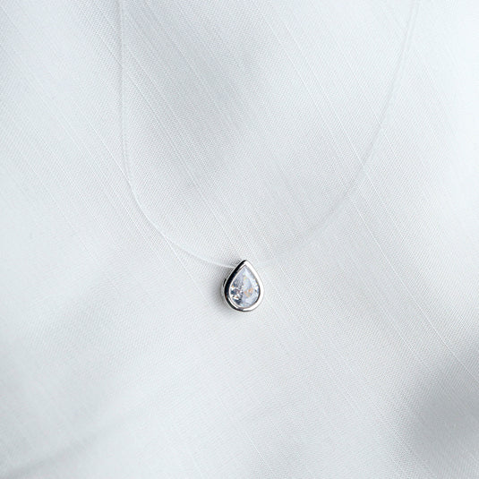 QuinShine crystal dewdrop necklace with clear teardrop pendant on a delicate transparent chain